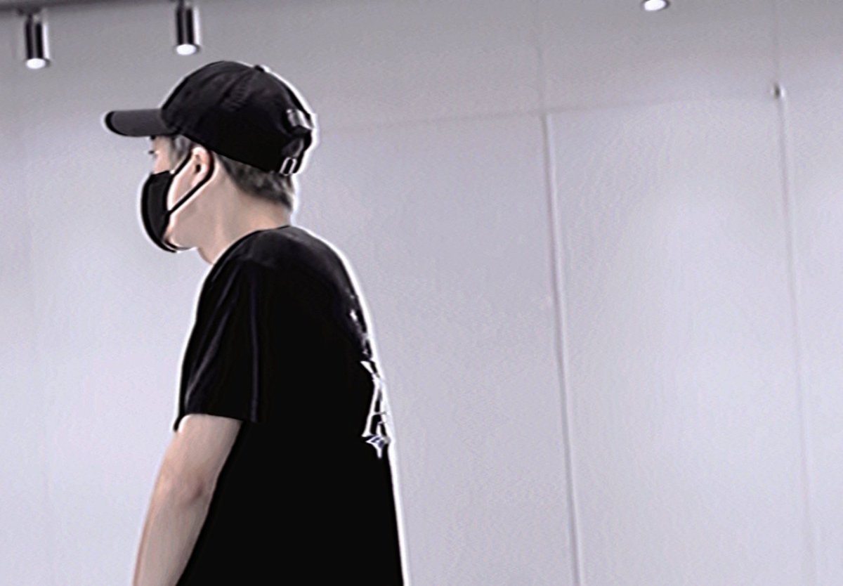 𝙉𝙤.𝟗 tweet media