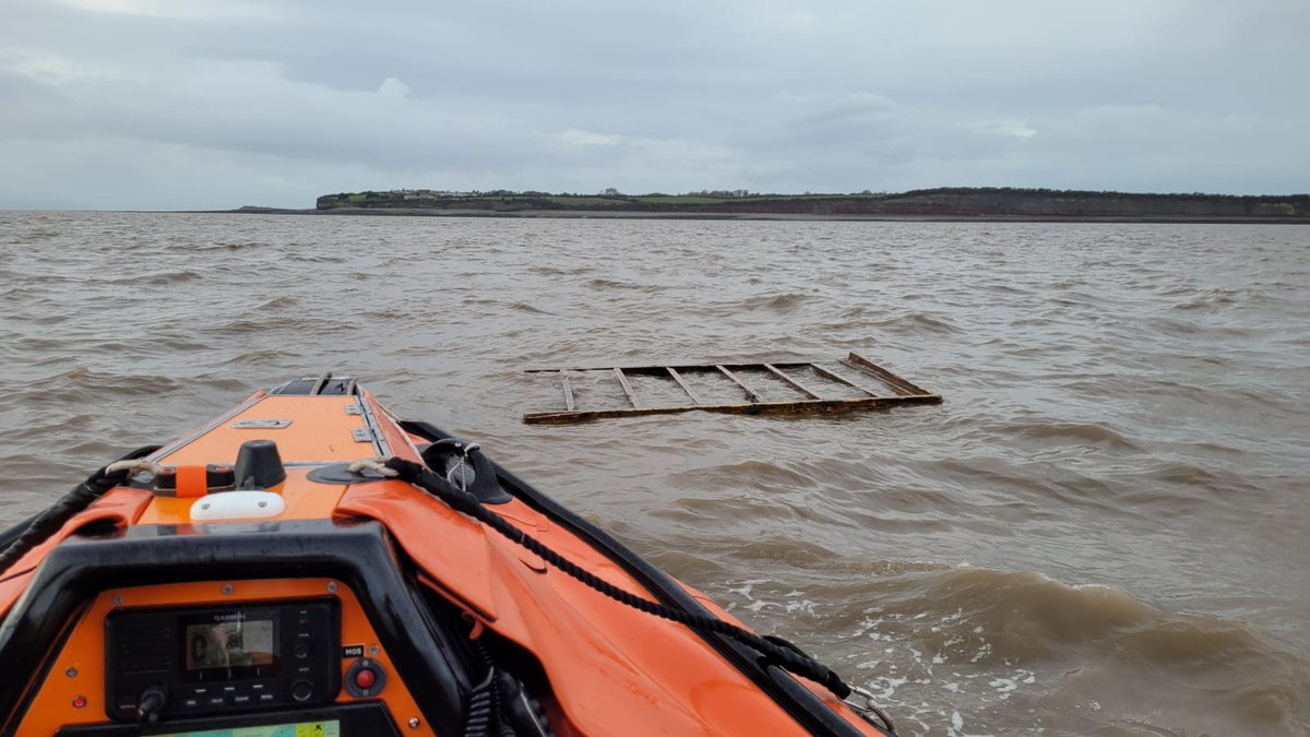 While out on exercise today we came across some large wooden debris off Lavernock Point - please be careful if you're on the water in that area.