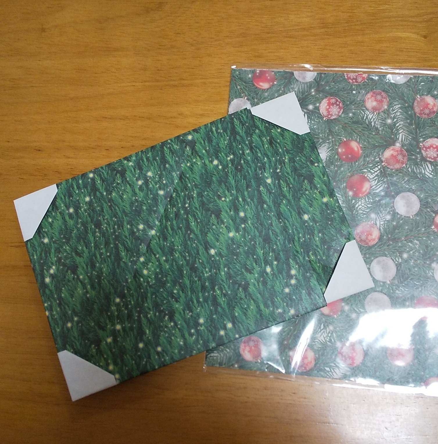 折り紙作家カミキィ 新刊 贈り物おりがみ 発売中 カミキィの贈り物おりがみ に掲載の フォトフレーム 大きな紙で作ると大きめのカードなども飾れます お友達と一緒に撮った写真をお渡しする時にもぜひ Twitter