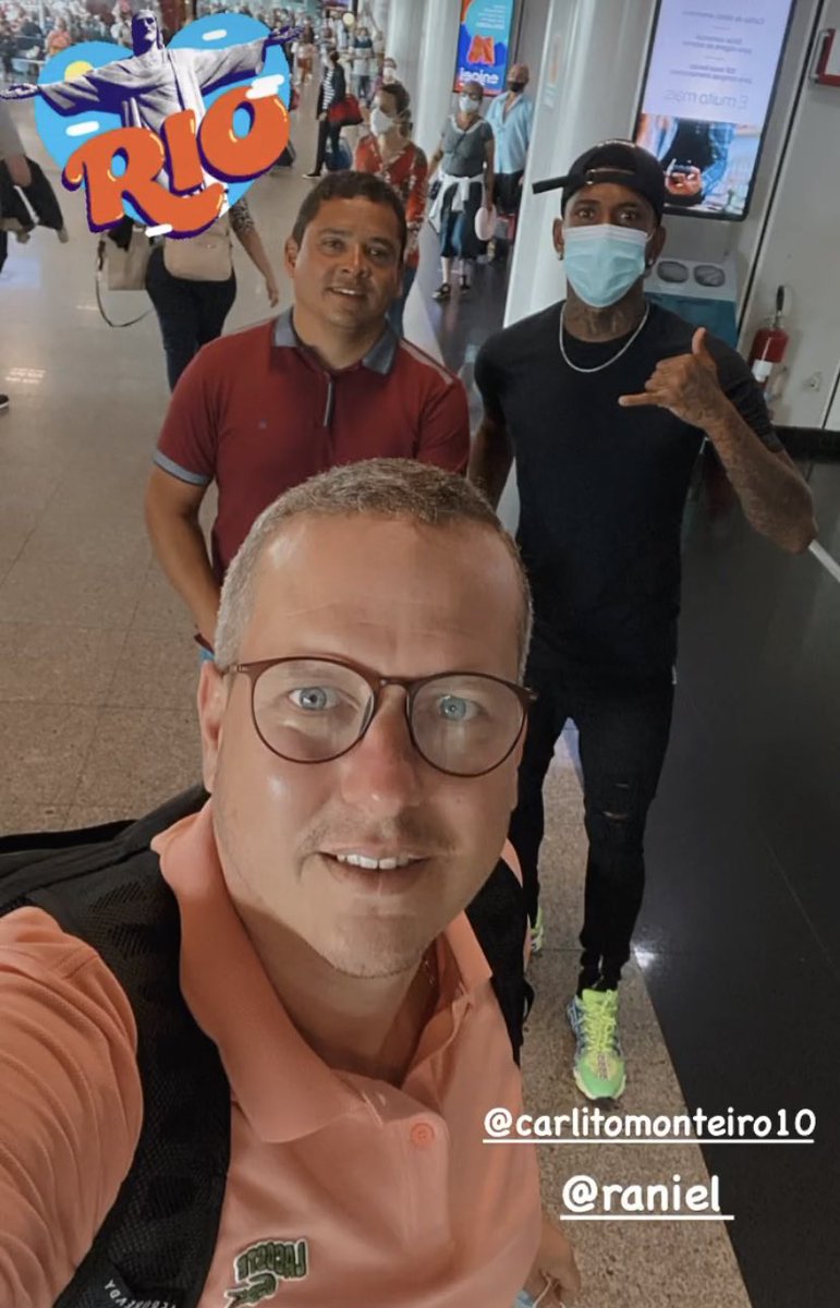 lucas_musetti's tweet photo. Raniel a caminho do Rio de Janeiro para fazer exames médicos e assinar com o Vasco. 

#SantosAgora https://t.co/fjobswDjLp