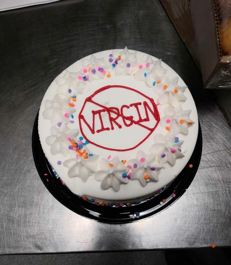 Hummlein's tweet image. macht mir wer so einen kuchen wenn es soweit ist??