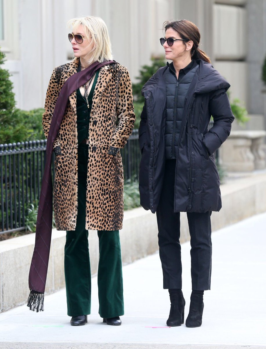 loumillerswifey's tweet photo. these photos of cate blanchett putting her own scarf on sandy and placing her hand on the small of sandy's back as they walked will forever be so personal to me https://t.co/7fRRiX0ocJ