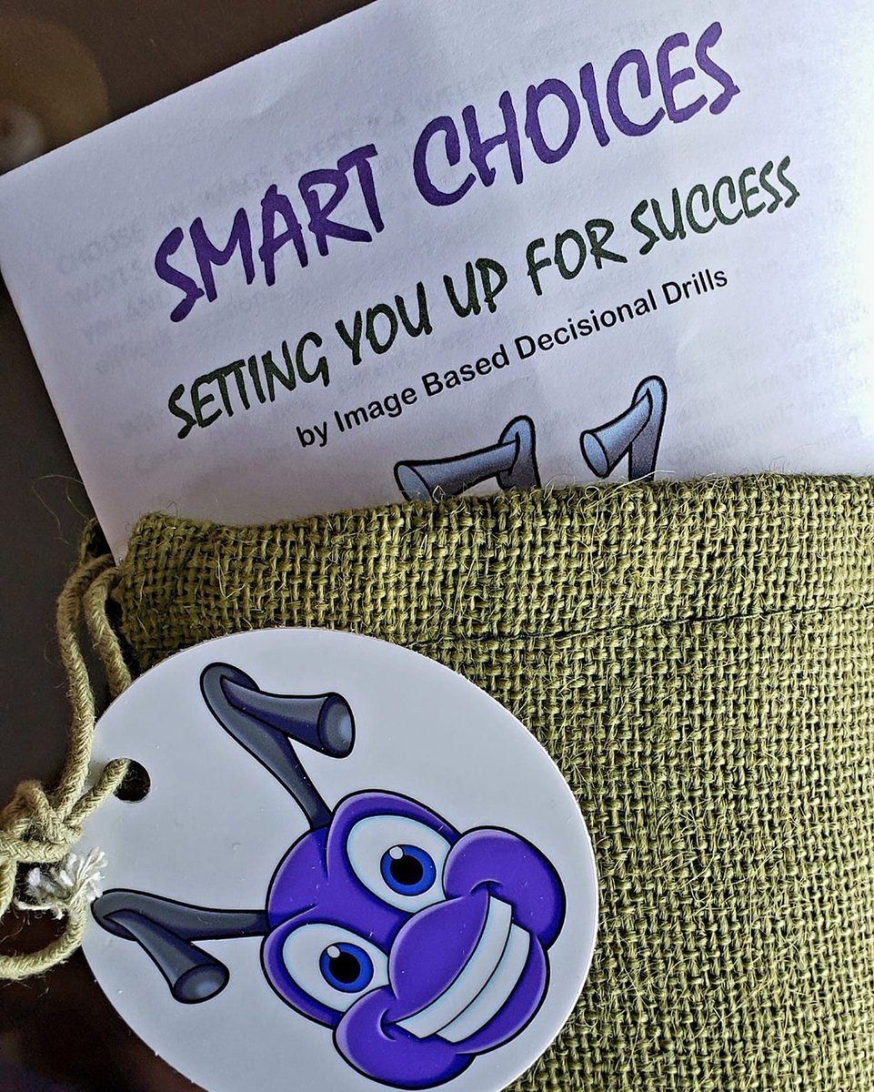 SmartChoicesIC's tweet image. We are working as a team to set them up for success,  find the SMART CHOICE &quot;file&quot; that relates to the situation, act on it and get them home safely.

#ChildrenRecognizingDanger #KidsHavingAPlan #ImageBasedLearning #YouthCriticalThinking #PrepareYourChild #SmartChoicesImageCards