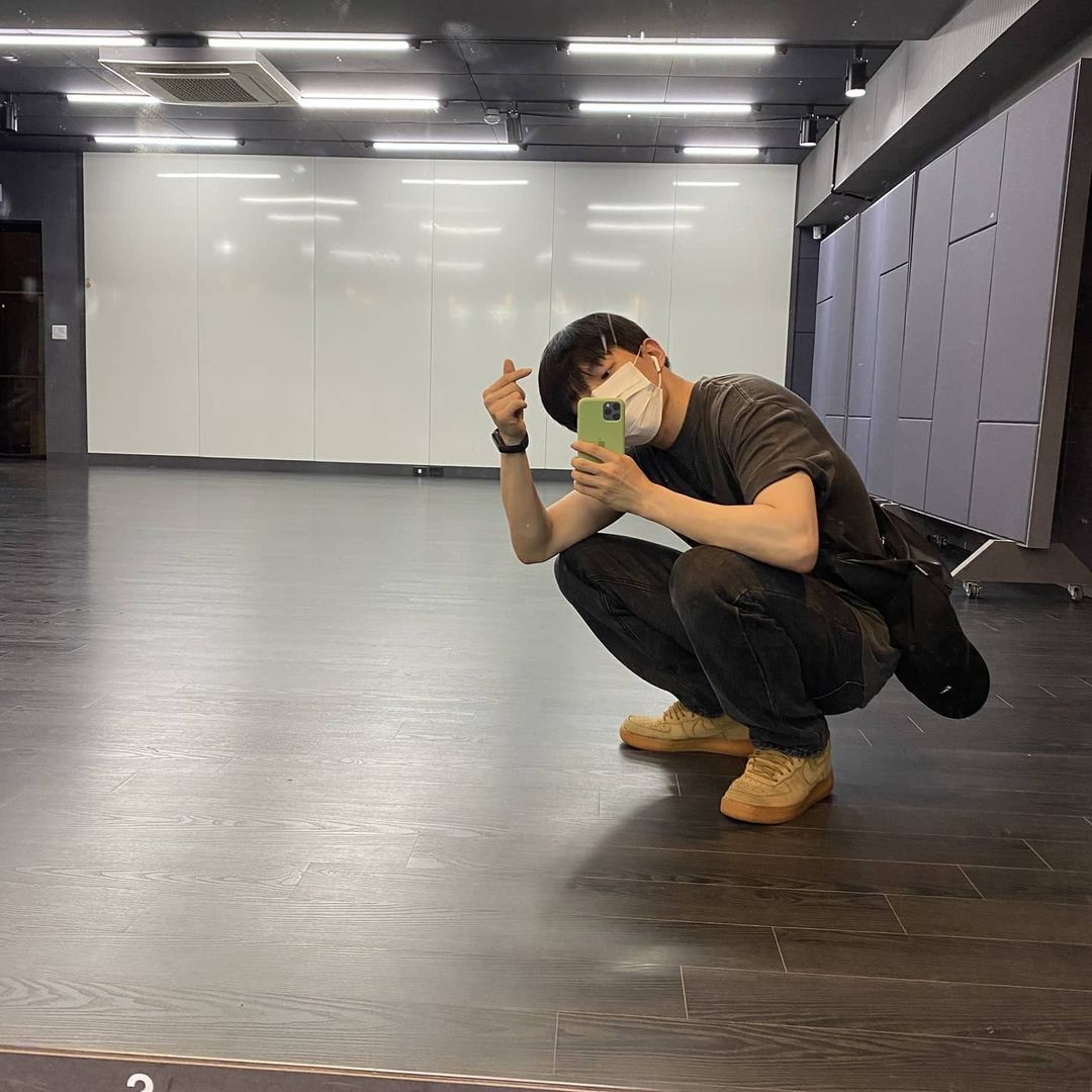 ALl_FOR_DCRUNCH's tweet photo. 💚생일축하해 O.V💚

#HappyOVday
#공룡상찬_생일축하합니다 
#OurDinoOVDay https://t.co/iIHSODc52w