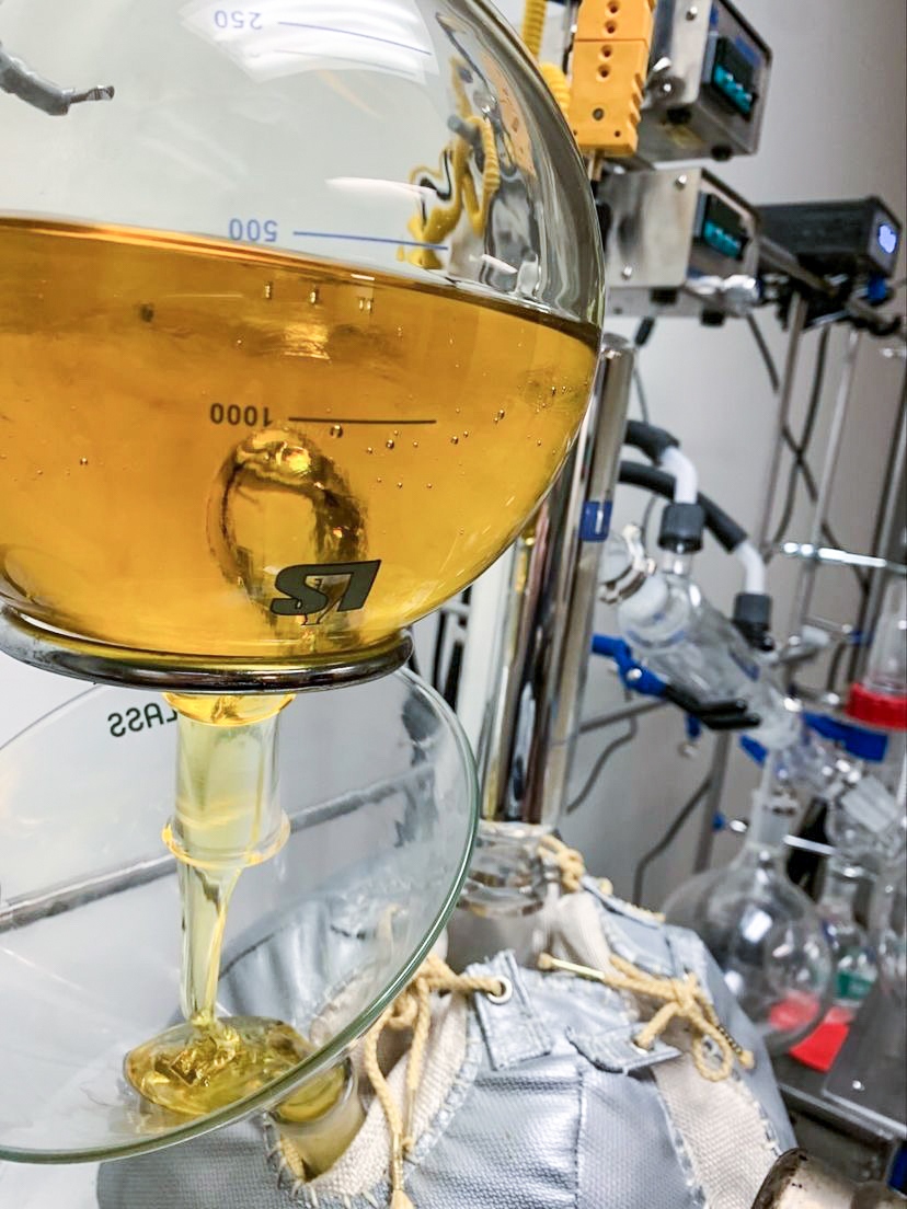 LabSociety's tweet image. REPOST @flightclubextracts2

#shortpathdistillation