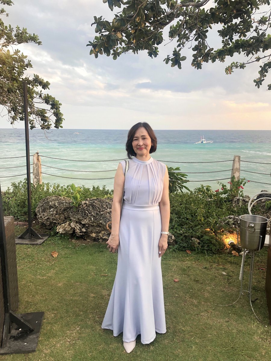 abraofficial's tweet photo. Mama, you're the most beautiful soul I've ever met. I understand that death is an inevitable part of life, but never did I imagine living in a world without you. Your angelic beauty truly was a glimpse of heaven on Earth. Miss you all day everyday Ma 🤍🌼

https://t.co/LFBpyevmNe https://t.co/EK3n6uyz1i