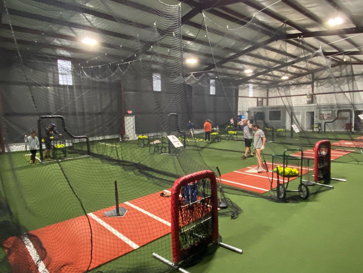 Inc5g's tweet photo. Glad to be back at it…happy to see lots of young ballplayers getting in some work this afternoon!!! 💪💪💪 https://t.co/gu4PiZzilk