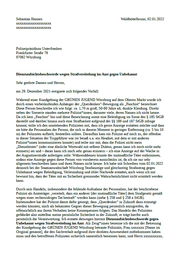 gruen_seb's tweet photo. Es kann nicht sein, dass die @PolizeiUFR eine Strafverfolgung eines "Querdenkers" verhindert, gleichzeitig aber auf Zuruf von #Querdenken den Gegenprotest der @GJ_Wuerzburg einkesselt. Deswegen habe ich Dienstaufsichtsbeschwerde eingereicht. Die Doppelstandards müssen enden! https://t.co/rX9EdVhFP3