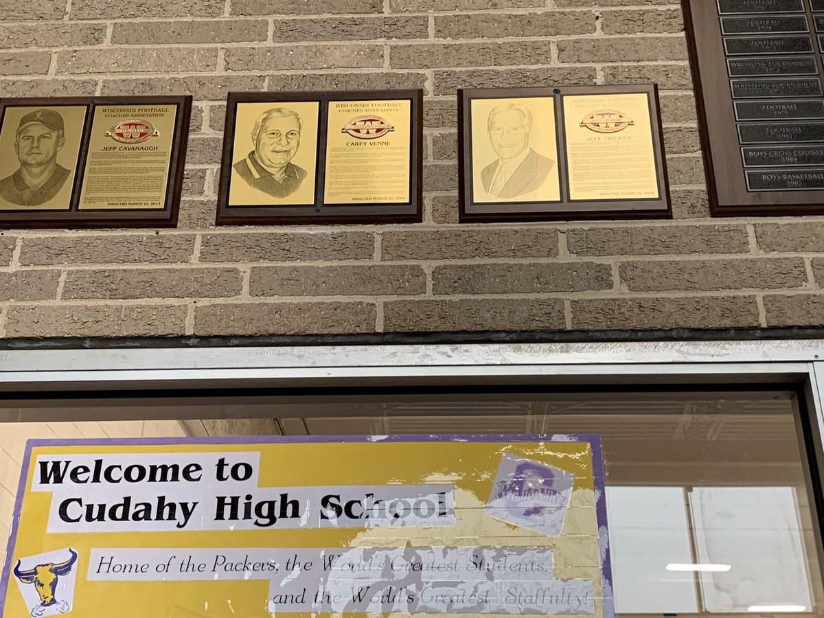 MHSWarriorsFFB's tweet photo. HOF @VenneHeath 

The house that Grandpa Built. https://t.co/g4HxXqUYV4