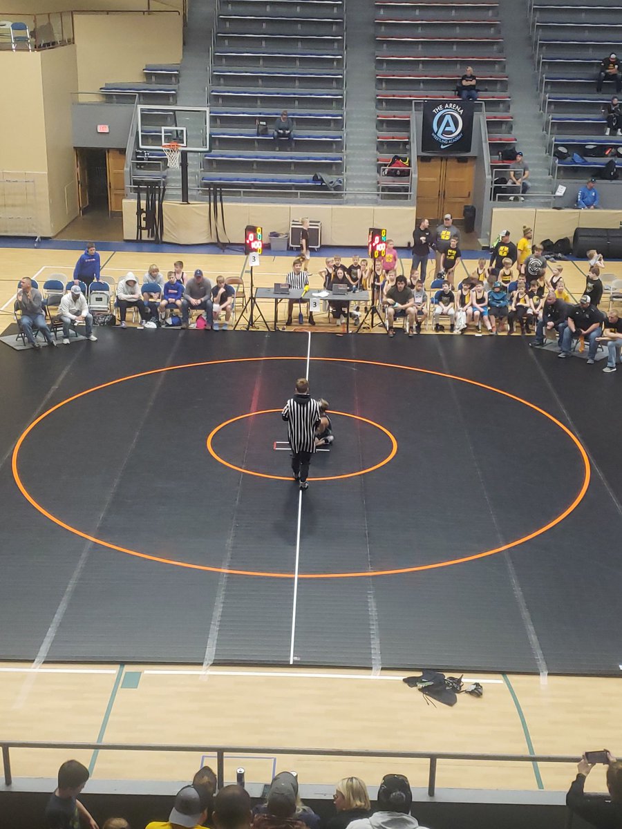 ArenaWrestling's tweet photo. Arena Wrestling Academy New Year's Duals battling at Long Lines. Hinton, WW, SBL, SC, WL, And CL in the house! https://t.co/KiGsAfpBkE