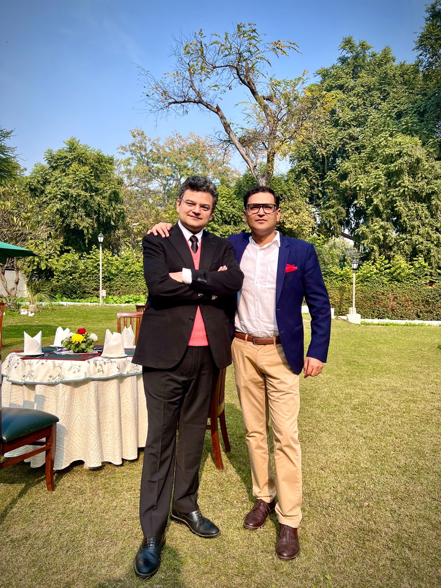 RT @ARanganathan72: Such a pleasure bumping into my brother @majorgauravarya. What a total rockstar. https://t.co/HNjBEtzwF9