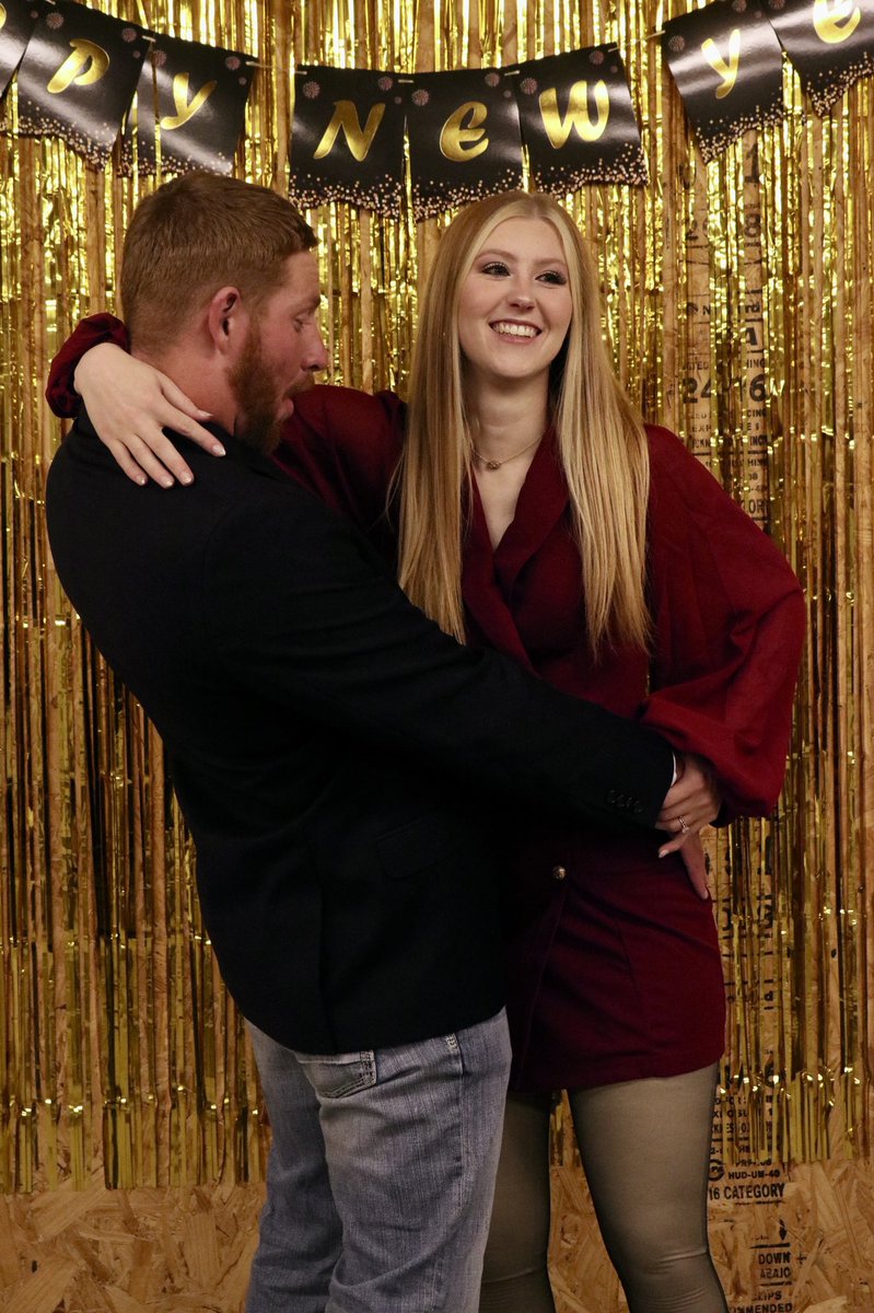 emilymaelynn tweet picture