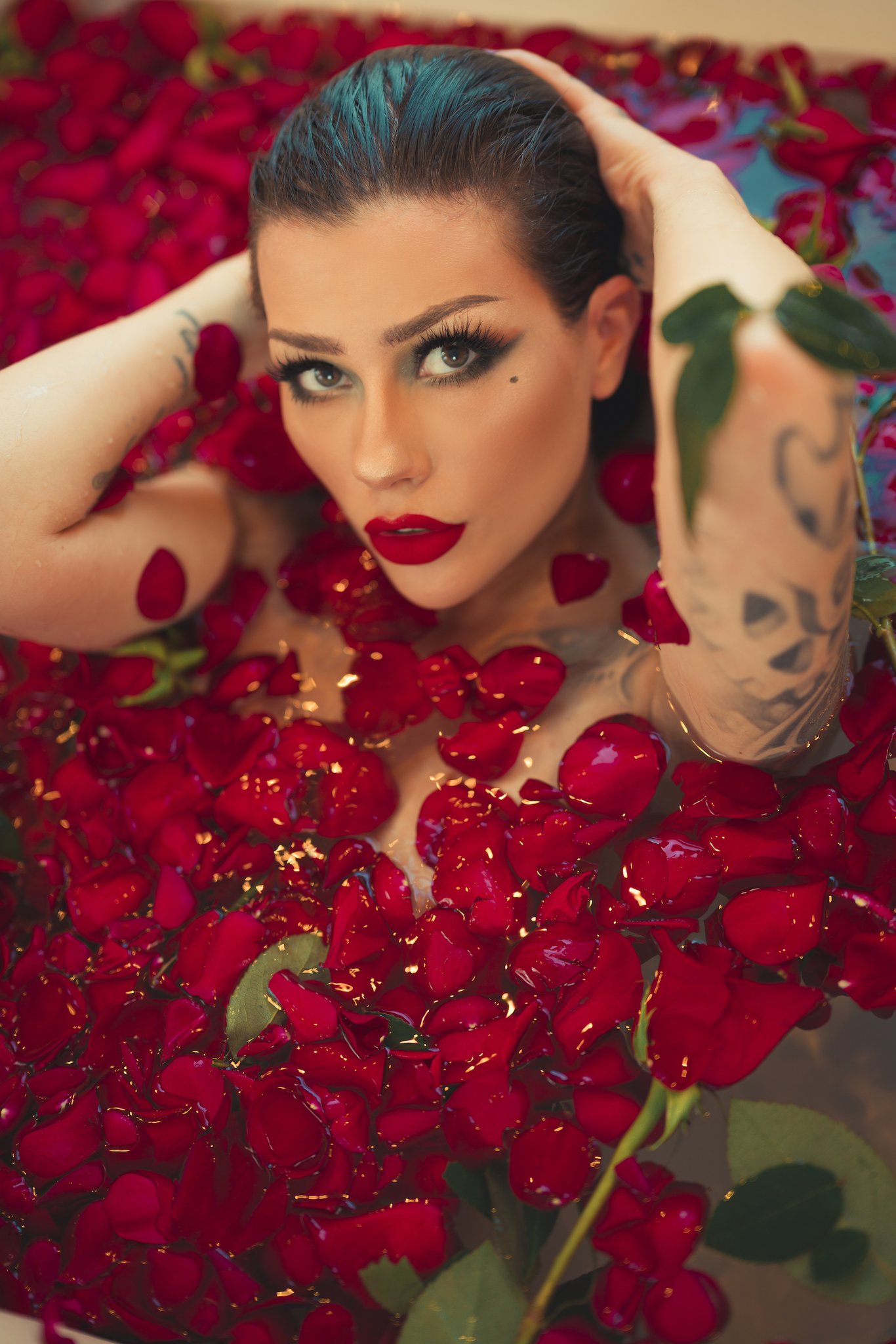 TW Pornstars - 1 pic. VERA BAMBI YouTube. Twitter. SUPER SET COMING TO MY #ONLYFANS ON