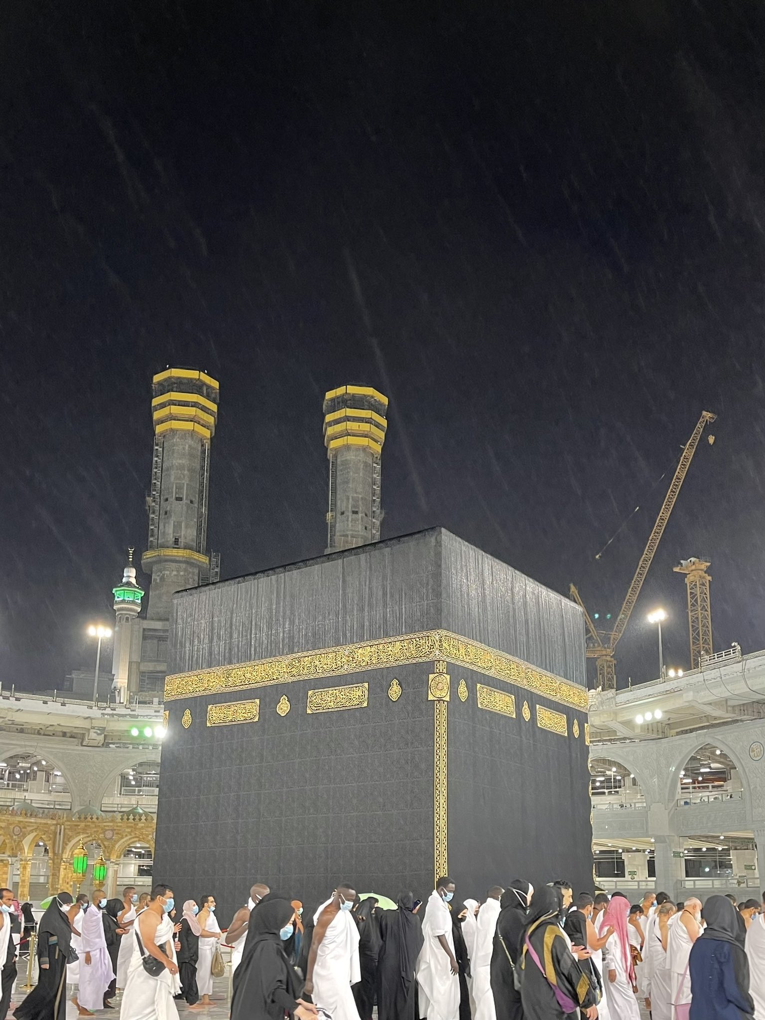 Wasim Bariوسیم باری on X: "The Kaaba drenched in Rain Water after a heavy  spell last night. #Makkah #Kaaba https://t.co/n8IaUFPQyE" / X