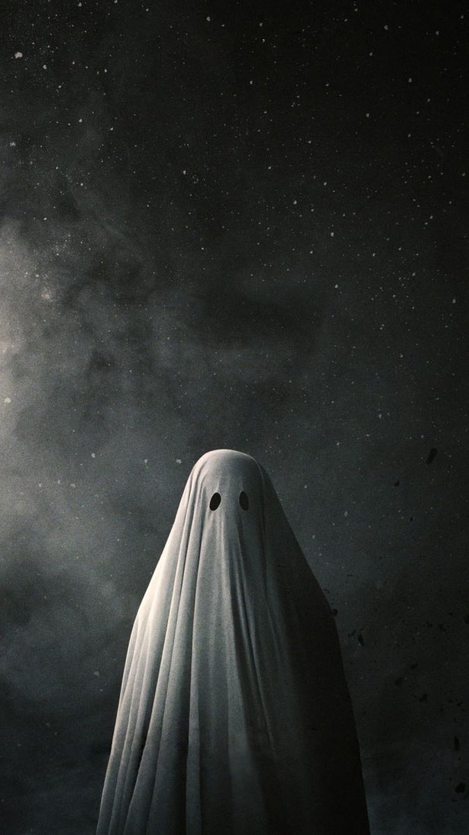 SpookyHour's tweet photo. Hi, happy new year friends! We’re back tomorrow, get ready! https://t.co/WXyM14xDT1