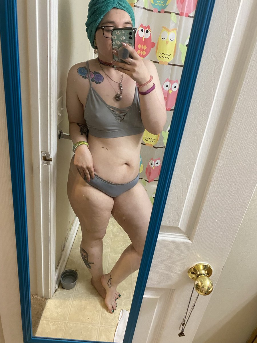 morosecode96's tweet photo. @OnlyFansHero https://t.co/t9tRl3zbD3

✨only $5.99 to subscribe✨

$jlouise829

🙂😊New posts every day
☺️😙Active daily
😚😘Pictures and videos
🥰😋Rewards for tips&amp;wishlist gifts
😛😝Special requests
😜🤪Free video when you sub https://t.co/Hieg81NM8e