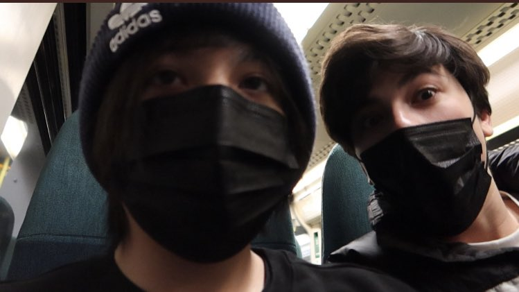 yoongisducky2's tweet photo. just a reminder that today we finally get to see the quackity london vlog !! https://t.co/wkGJYEMxFT