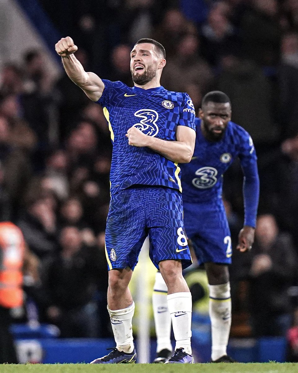 Squawka's tweet photo. Mateo Kovačić's first half by numbers vs. Liverpool:

100% tackle success
100% take-ons completed
8 ball recoveries
5 final ⅓ entries
3 duels won
1 shot
1 goal

A sensational strike. https://t.co/OhfTqtPCcX