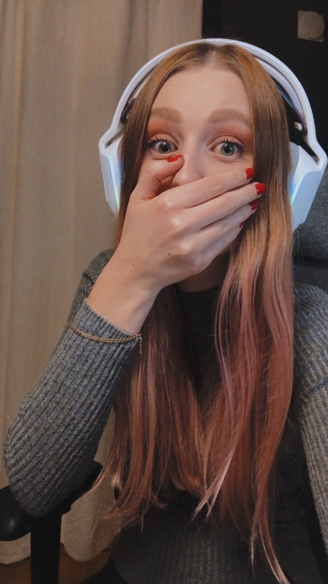 carolinedainttv's tweet photo. 🚨 STARTING MASTER MODE 🚨 
I am live, it’s the first stream of the year and yes, you did read that correctly - we are stating master mode today in #BOTW 😱

https://t.co/iI3zumyrva https://t.co/K4TokJfmhO