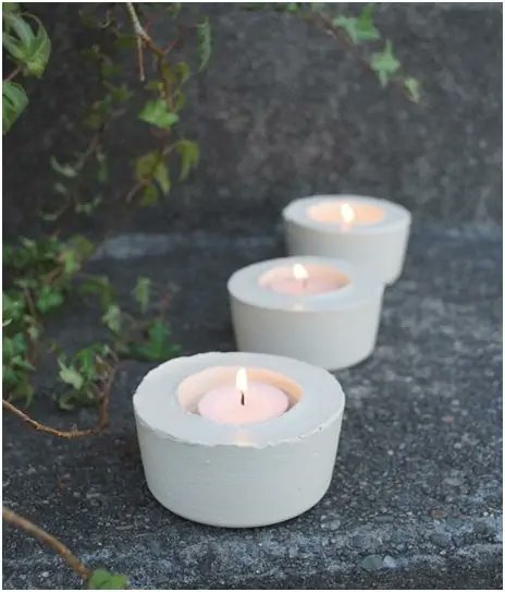 JoyceGebhart's tweet photo. From simple to elegant, these #DIY candle holders are sure to fit in with any #homestyle.  https://t.co/oDhxc9xiu8 https://t.co/cw8CIaxoF7