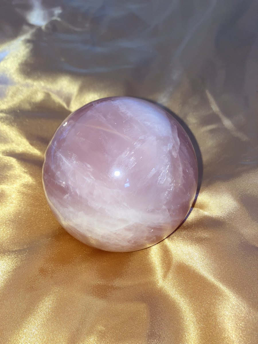 sisn_creations's tweet photo. Calling All Crystal Lovers!! ALL Crystals MUST GO! ❤️🧚🏽‍♀️✨ 

all crystals are on sale for up to 50% off! (no code needed) 

Crystals will NOT be restocked! Make sure to get your favorites before they’re gone! 

https://t.co/xPGJf6EY9J✨ https://t.co/i8cbG0e4kE