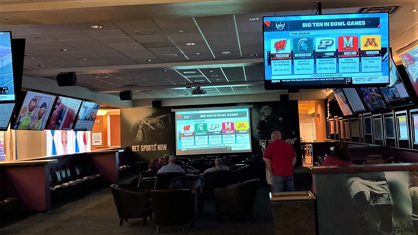 Harrah's Laughlin on Twitter "🏈 Game time!! Check out Caesars