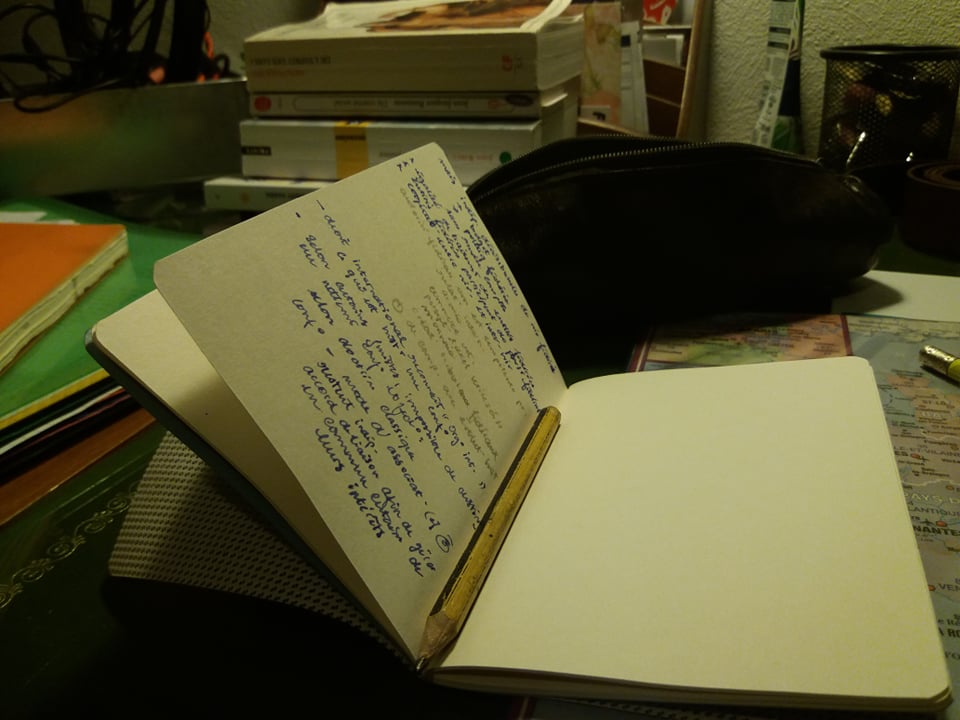 Je commence l'année sur mon carnet recyclé de la <a href="/pointcarre_coop/">Coopérative Pointcarré</a>!