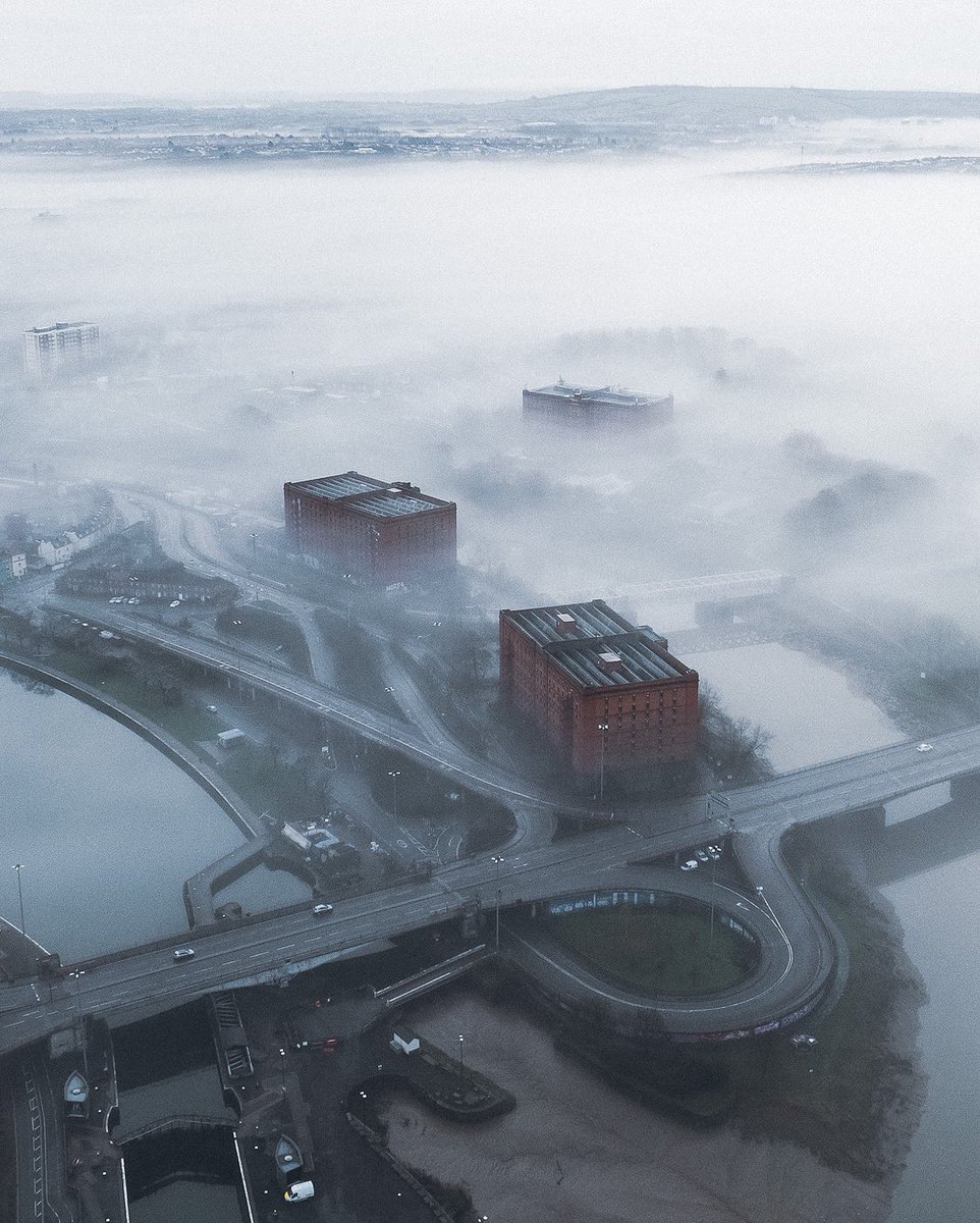 The name’s Bond, misty Bond…
#bristol #misty <a href="/VisitBristol/">Visit Bristol</a> <a href="/BBCBristol/">BBC Bristol</a>
