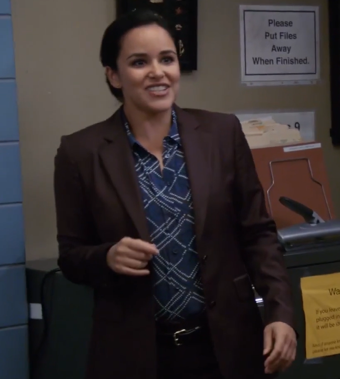 comfort for amy santiago stans (@comfortsantiago) on Twitter photo 