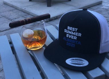 anonfmresident's tweet photo. @Ben_S_Harper Shit junior Conservatives in Alberta used public money to may some asshole Matt in the Hatt to drink budget whisky and smoke cheap cigars like tweeting about the #bestsummaever and how the pandemic is all over, before he went home to the US. https://t.co/XLg8SUOS7l