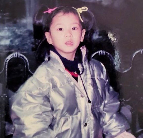 BLACKPINKMXCO's tweet photo. Nuestra Jisoo no ha cambiado 🥺
 
#OurPrideJISOOday
#첫눈처럼_다가온_지수의_생일을_축하해 https://t.co/Mk5IYYHqRP