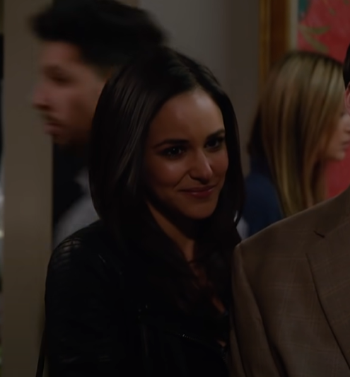 comfort for amy santiago stans (@comfortsantiago) on Twitter photo 