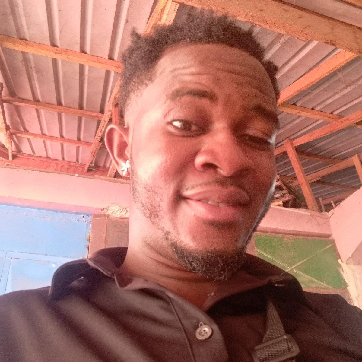 Fineshowdalofty's tweet photo. #NewProfilePic https://t.co/Ax0rsIg01J