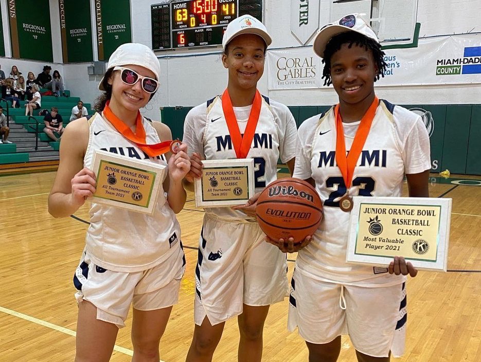miamiseniorhigh's tweet photo. Congratulations to the Lady Stings Basketball Team who captured the Junior Orange Bowl Classic title over Winter Break.  #StingPride 💙💛🏀 https://t.co/06pnHYpjhi