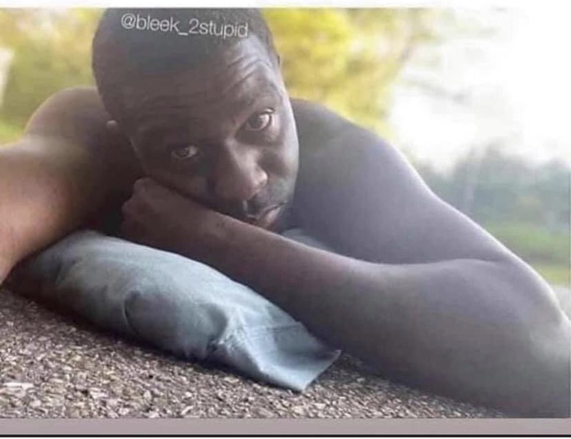 Sadock_tz's tweet photo. Umekula pesa ya Kodi, sasa utalala wapi?

ME: https://t.co/NL48yHpyff