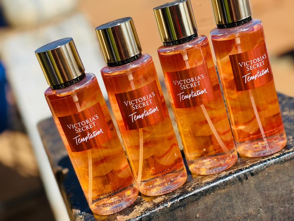 tuntu265's tweet image. RETWEET PLEASE ‼️‼️

Get your Victoria secret perfumes from your girl at only K15,000

Available in Blantyre, and can deliver wherever you are in Malawi
dm for more info
