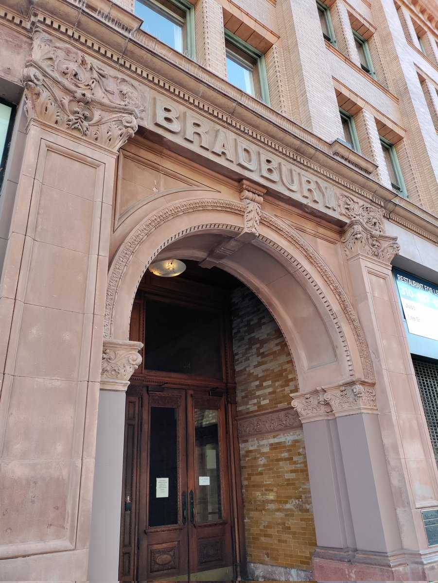 Doctor_Astro's tweet photo. Looking for Deckard and Roy Batty #BradburyBuilding #dtlatour @bladerunner https://t.co/P5hhsXR5yd