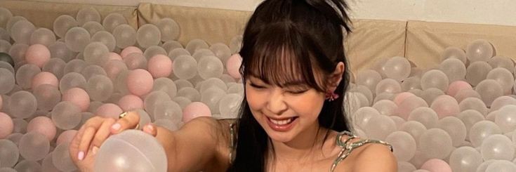 l9vefilms's tweet photo. ‍   
      🖇️ VAN — new acc, not new
      to twitter rp. like/rt to be mu
      tuals &amp; possible dm -- 海德 .
 ‍ https://t.co/OQ5wMGHaIU