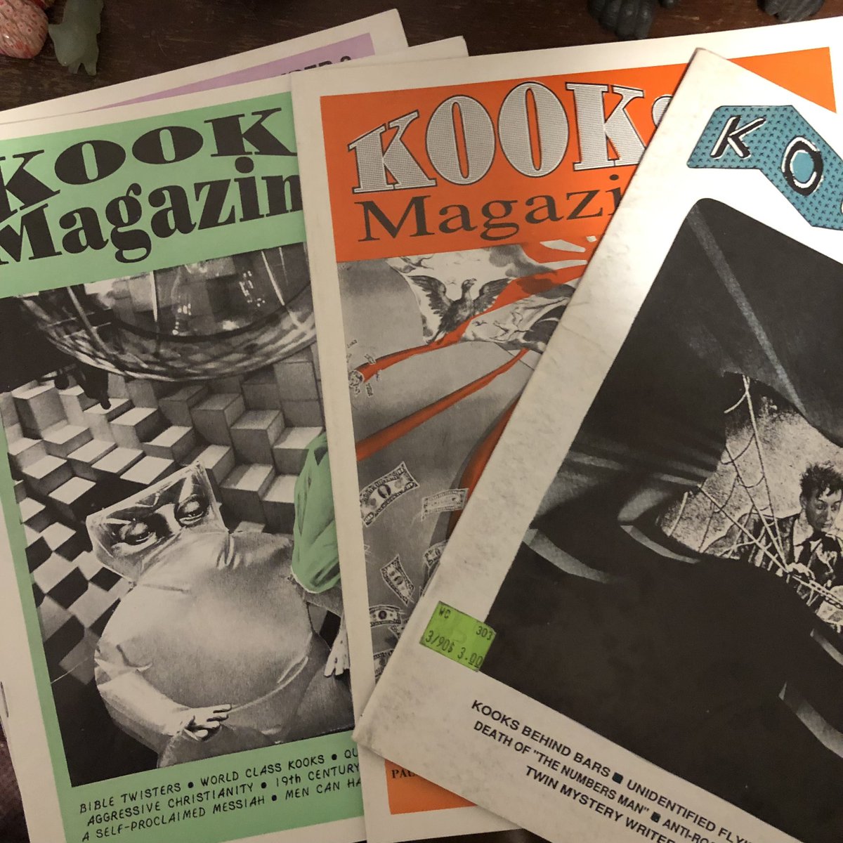 arkhamlibrarian's tweet photo. The Feral House edition of Donna Kossy’s Kooks is very much among the #BooksThatMadeMe. My wife got me some original issues plus an almost full run (only missing #1) of Kossy’s 90s zine about collecting weird books, Book Happy. I am beside myself! #NewAcq https://t.co/DXtV8jH63n