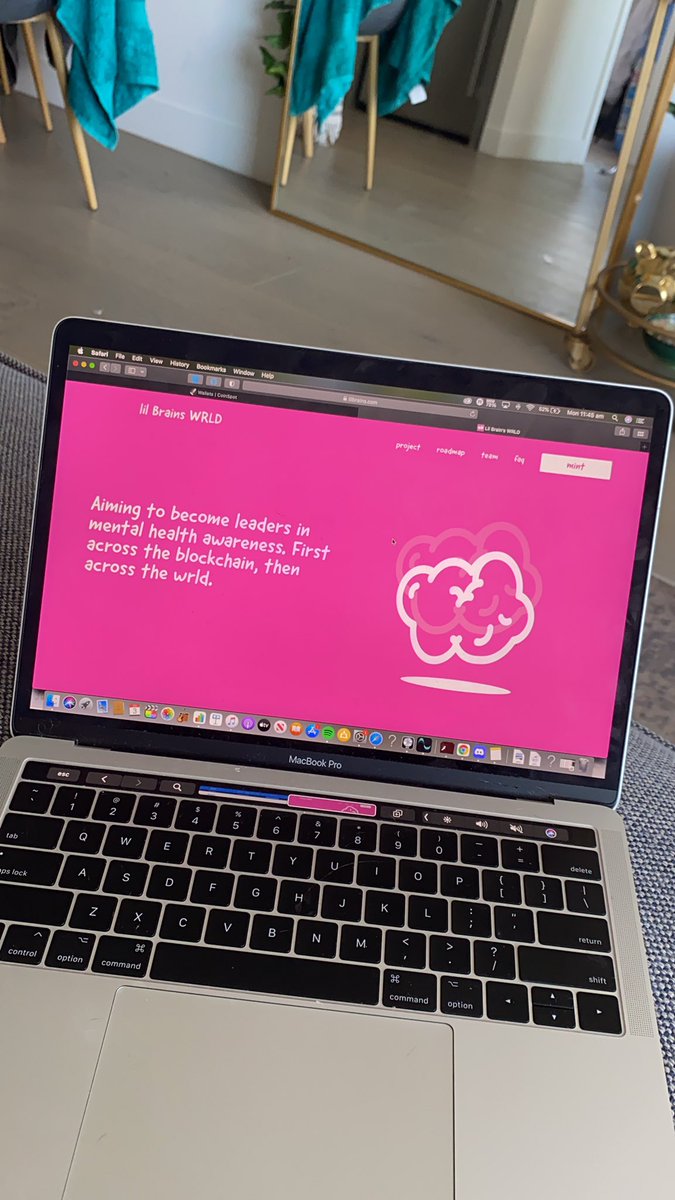 jackobrazier's tweet photo. Website looking so sexy @lilbrains_ https://t.co/QMnYLcfrOD