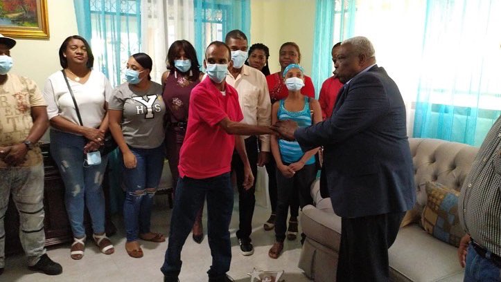 Estoyconsanchez's tweet photo. Encuentro para desearle éxitos y prosperidad a nuestro condidato a la presidencia de nuestro amado municipio SDE, José Sánchez por su entrega laboriosa en favor de los municipes.👏✨👏✨👏✨@luisabinader @RobertoFulcar @CarolinaMejiaG @Joseasanchezrd https://t.co/3CEwW3YIyV