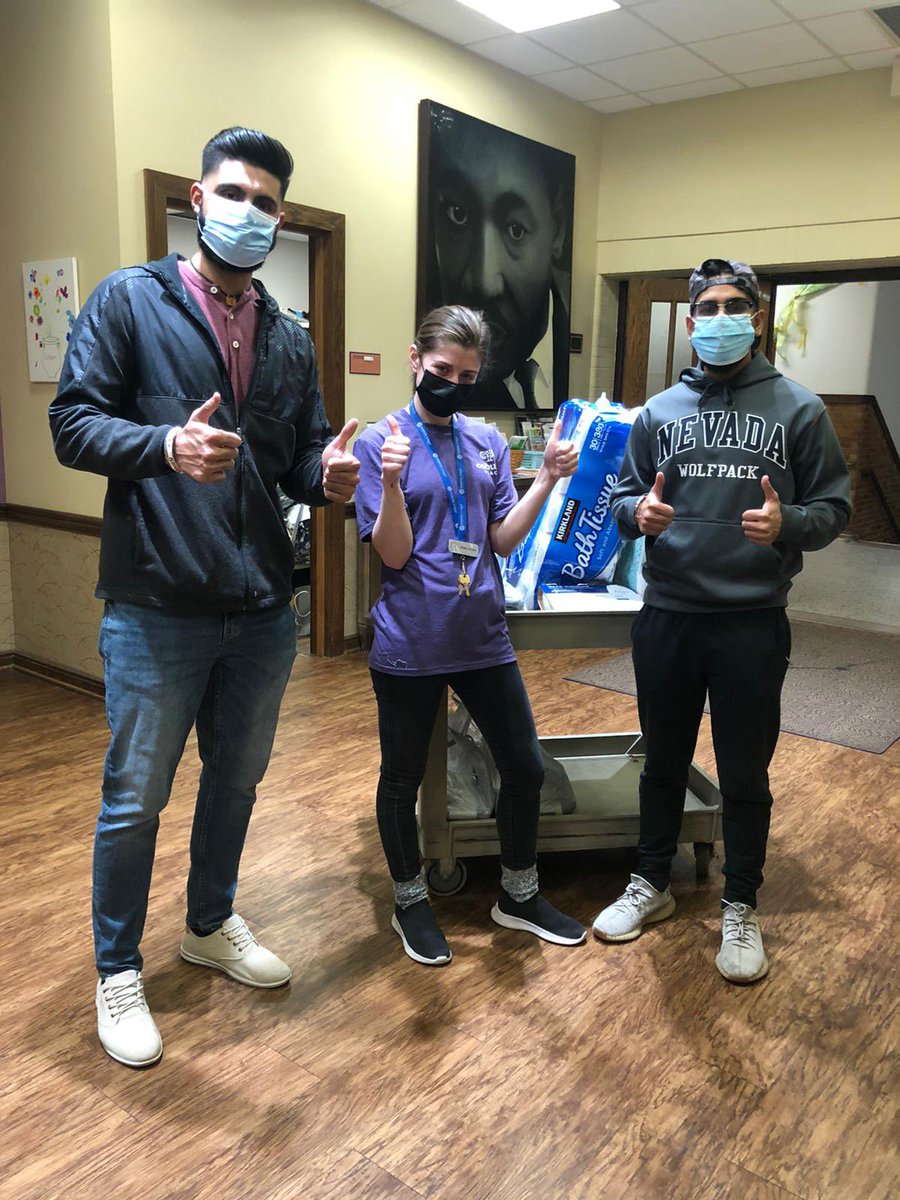 KhalsaAidUSA's tweet photo. “Everyone deserves a safe home”

Our Indiana volunteers distributed hygiene items to Coburn Place - which offers supportive services and lifts survivors of interpersonal abuse.

#hygieneitems #indiana https://t.co/IC0Dm38jTN