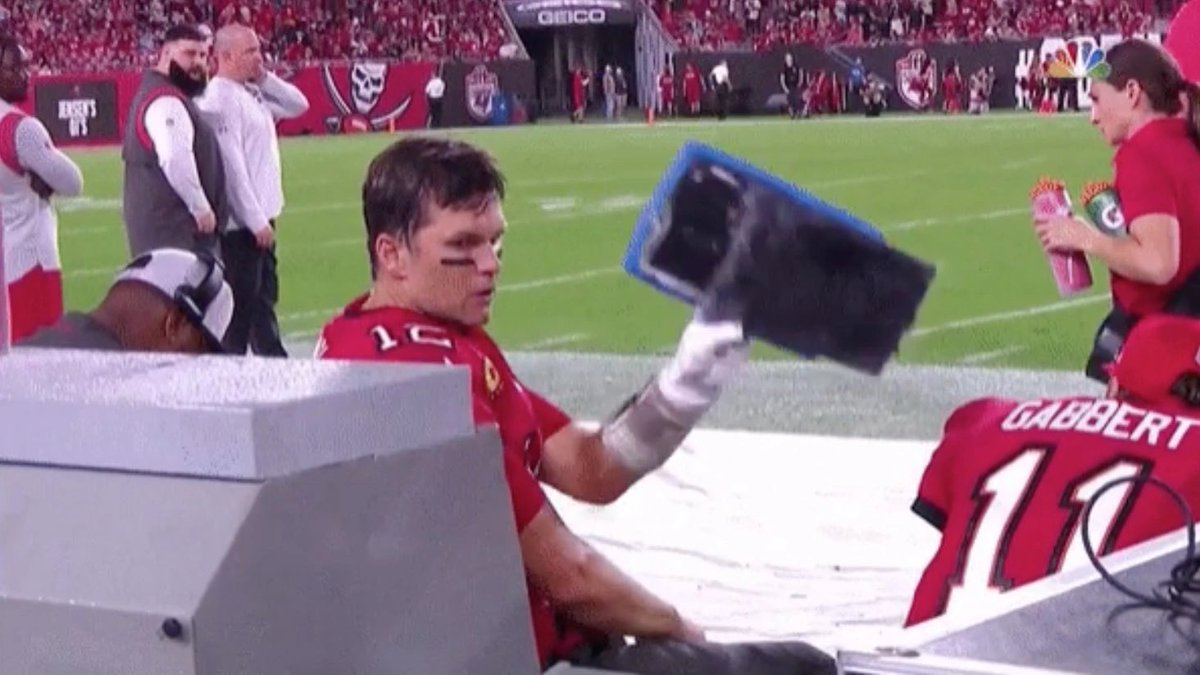 Sources: Antonio Brown incident began because Tom Brady spiked AB’s Microsoft Surface and broke it. AB had downloaded Flappy Bird on the device and it was his favorite game.