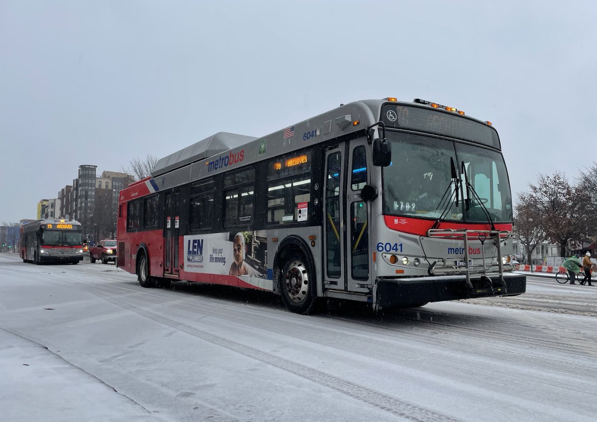 wmata's tweet image. .@Metrobusinfo to operate on severe snow service plan on Monday; Non-essential travel discouraged wmata.com/about/news/Sev… #wmata
