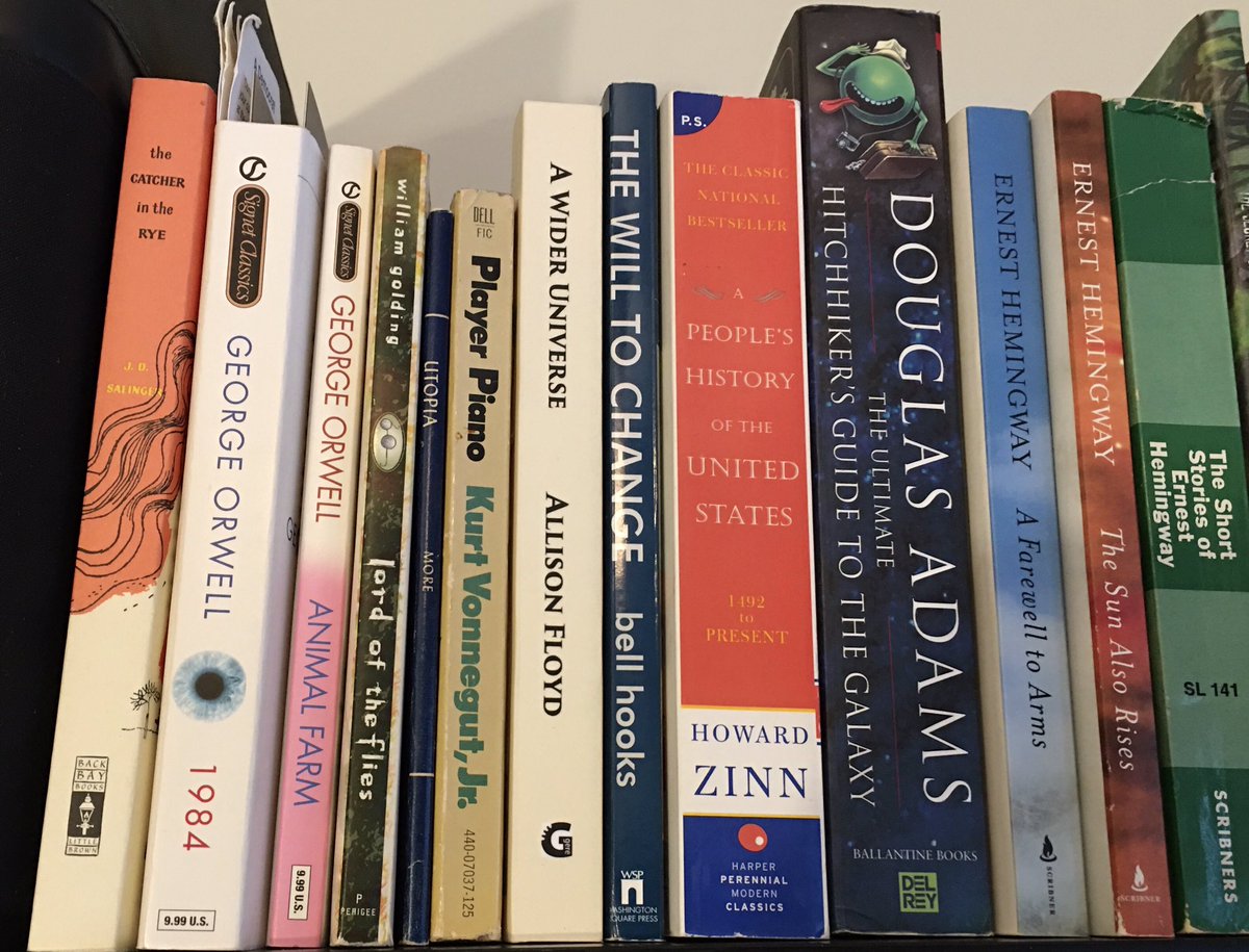 My new year’s resolution is too read more. I only read 1.5 books last year (Ready Player Two & half of The Shining). Going to finish Shining (hopefully finish this week), but what should I read next? These are all the books recommended to me, & popular ones I never got around to https://t.co/hKSwikqNJl