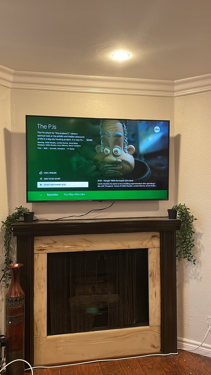 thechaneltapper's tweet image. Ok, @hulu wins #thePJs