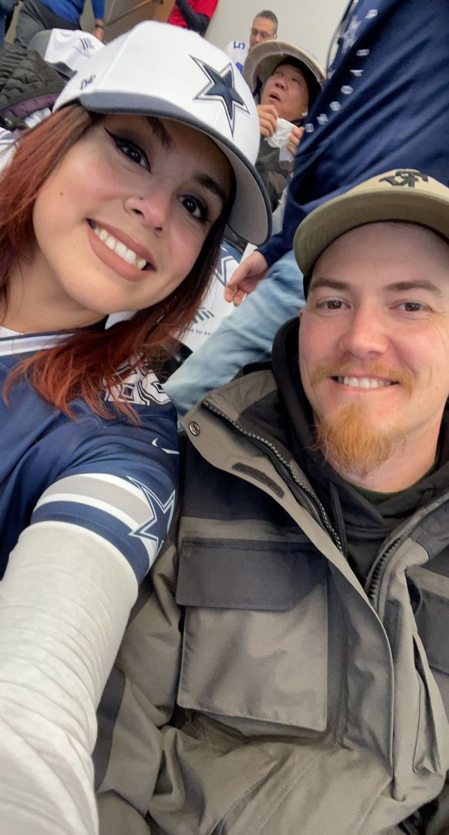 aileendl86's tweet photo. Let’s go cowboys!!! #Cowboys #DALvsAZ @_CeeDeeThree https://t.co/5DPwvDYSFl