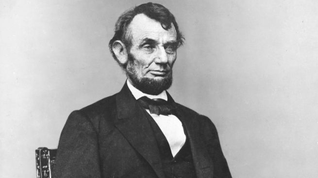 fuedicho's tweet photo. "Ando lentamente, pero nunca camino hacia atrás".
Abraham Lincoln
#Fuedicho https://t.co/sg0COwSmmP