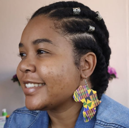 MielleOrganics's tweet photo. All I want for Christmas is.... to be able to braid my own hair! 😫
I mean look at @yourhairgoals_zambia!
Are you #teambraid or #teampay? https://t.co/HlpzkCaYtv