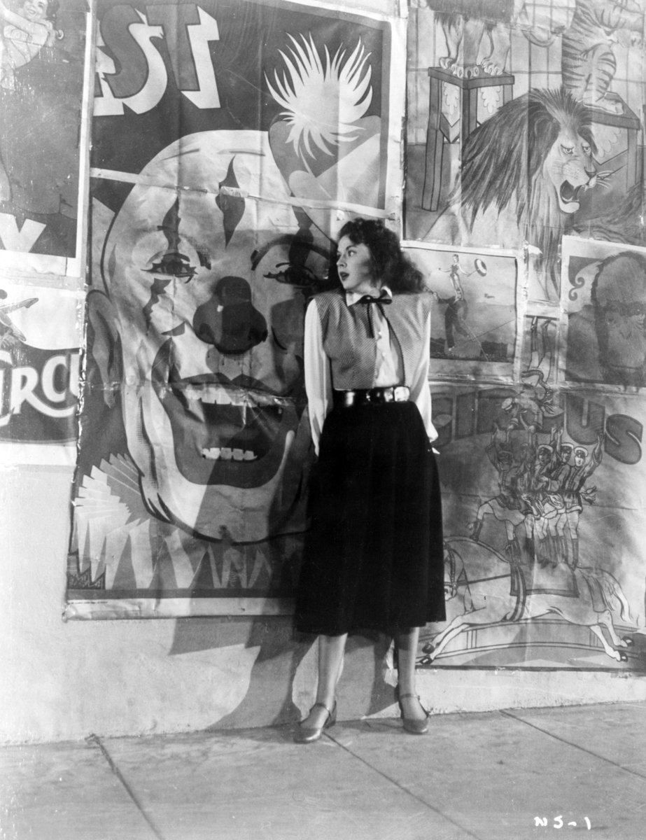 filmbantha's tweet photo. #NowWatching Outrage (1950) https://t.co/ypxVSAALNV
